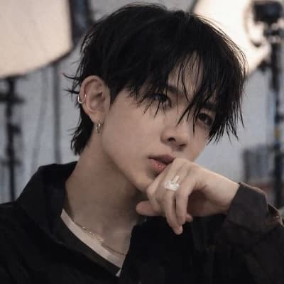 Lee Heeseung. thumbnail