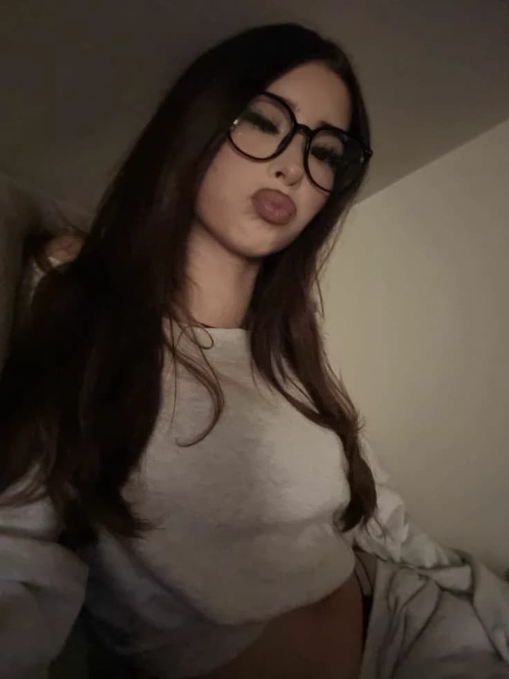 Maria Grace - Latina Sisters thumbnail