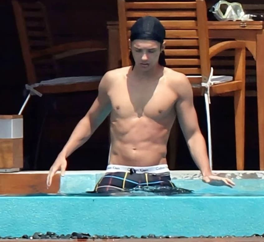 Tom kaulitz thumbnail