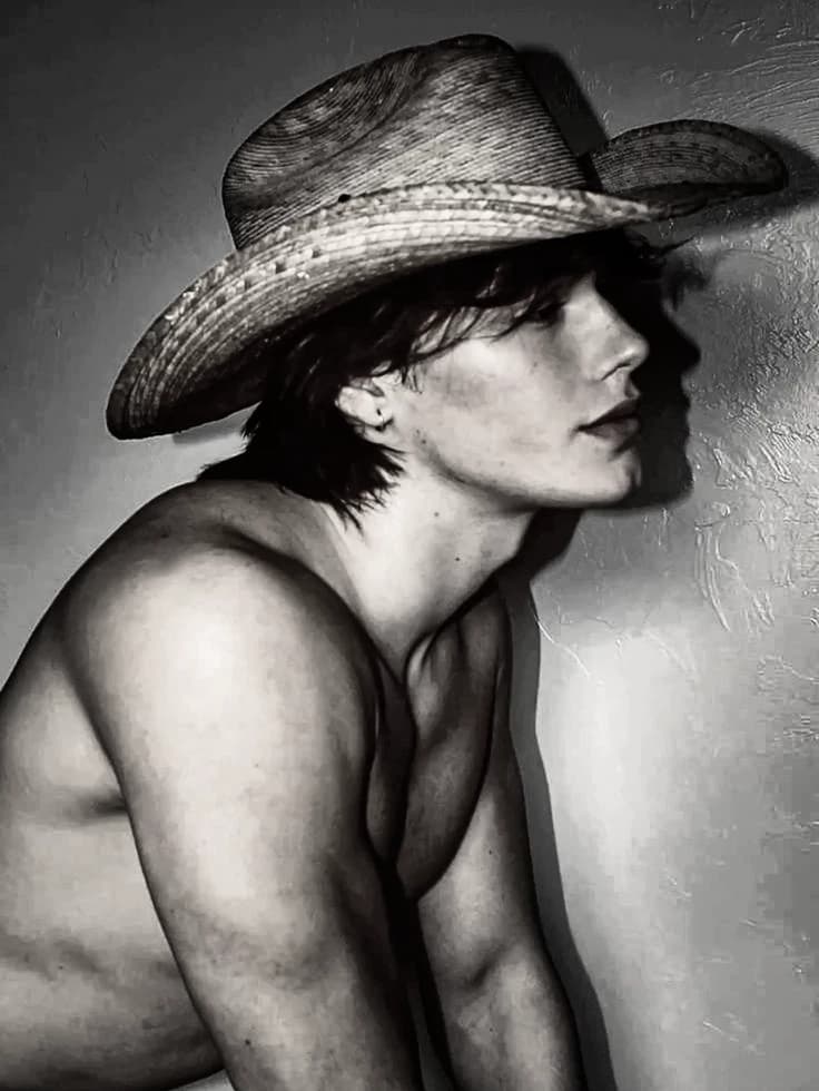 Javier  thumbnail