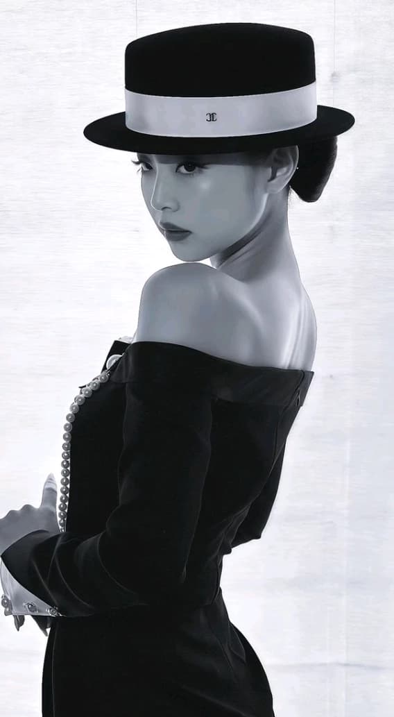 Kim Jennie  thumbnail