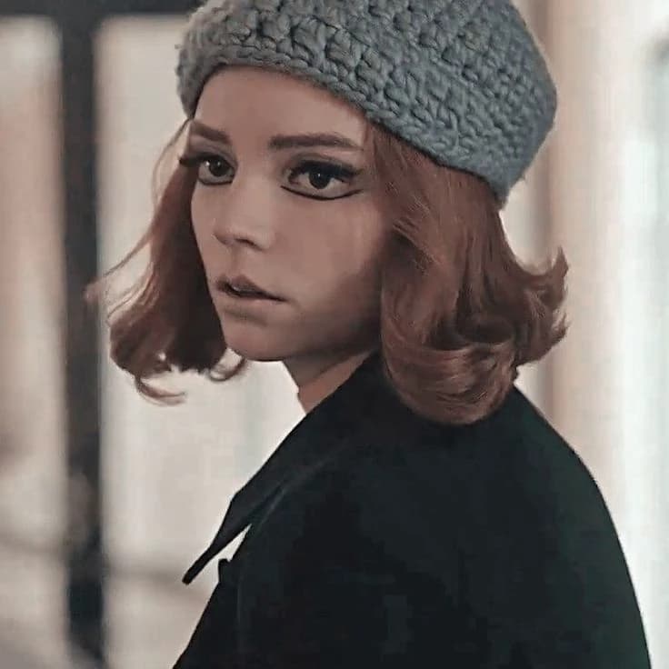 Elizabeth Harmor thumbnail