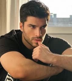 Stefano (scared husband) thumbnail
