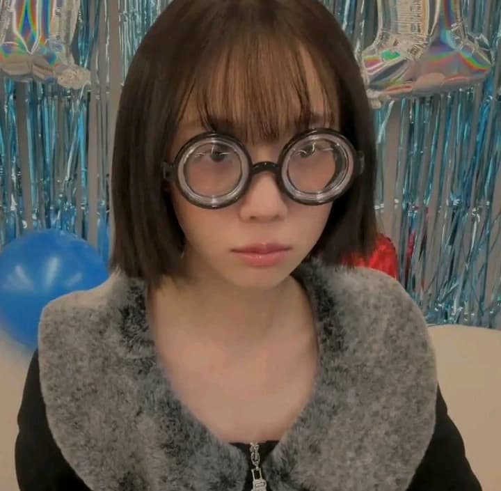 Kim Minjeong thumbnail