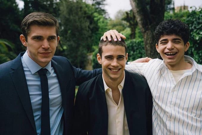 Hidalgo Brothers thumbnail