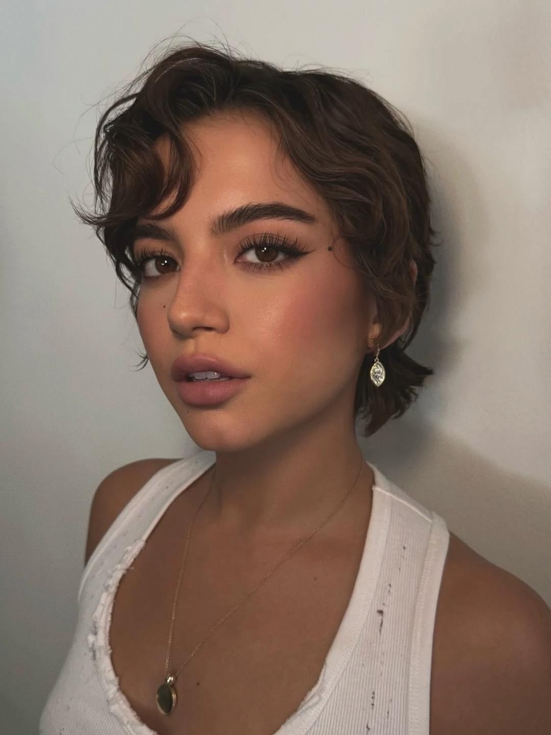 Isabela Merced thumbnail