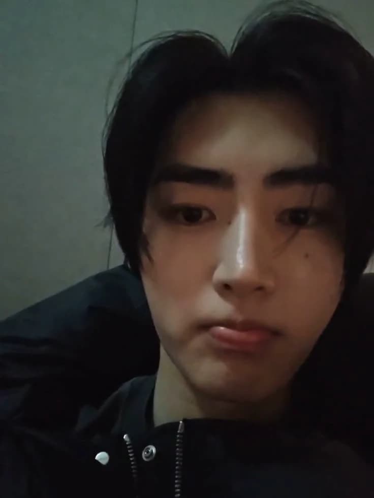 sunghoon thumbnail
