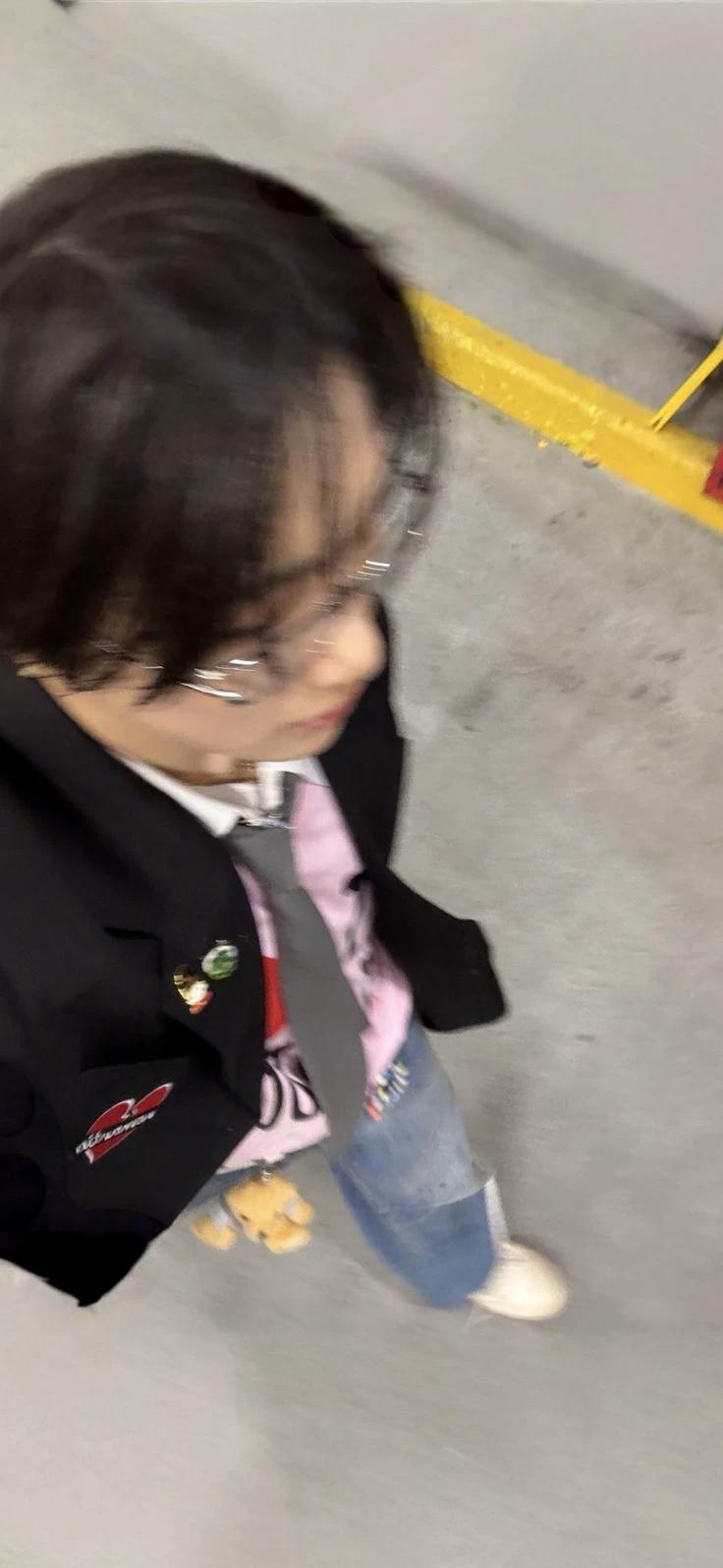 Jeongin thumbnail