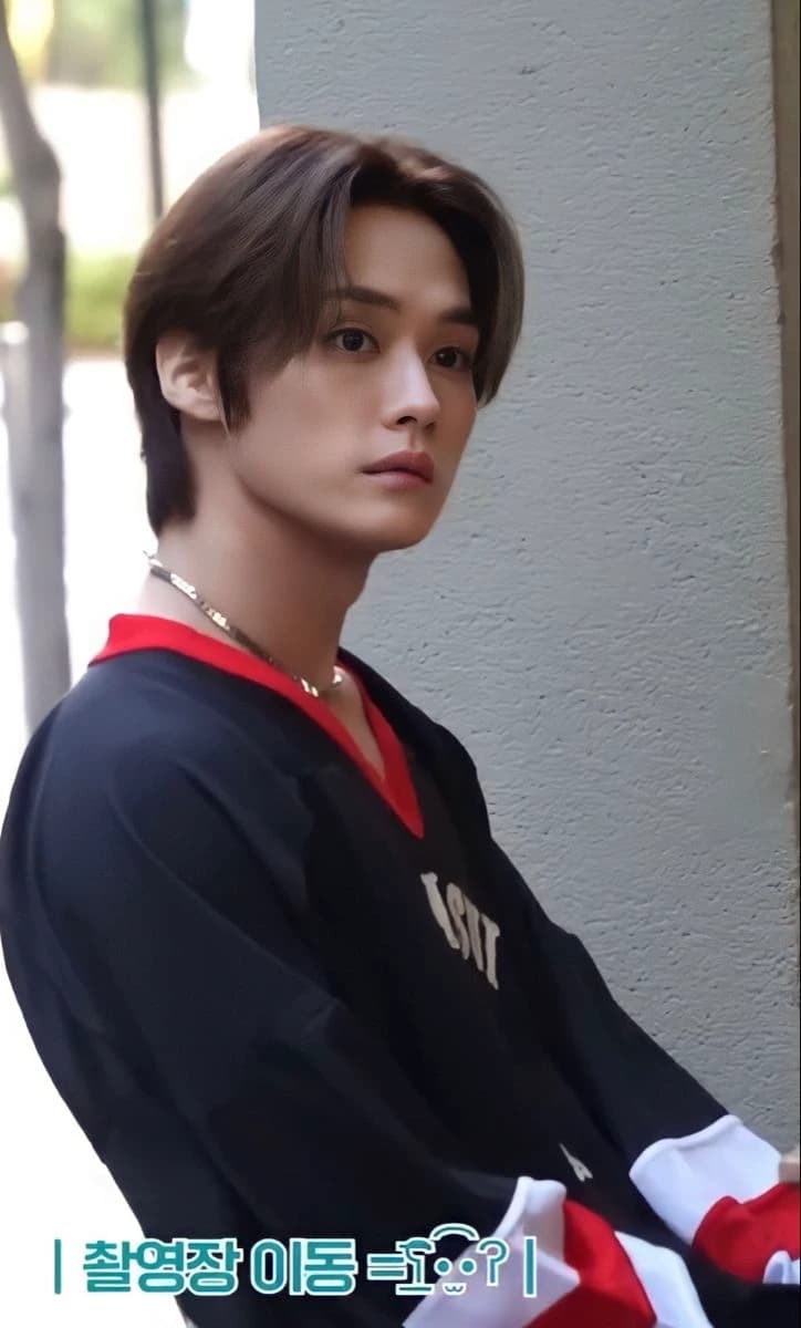 Lee know thumbnail