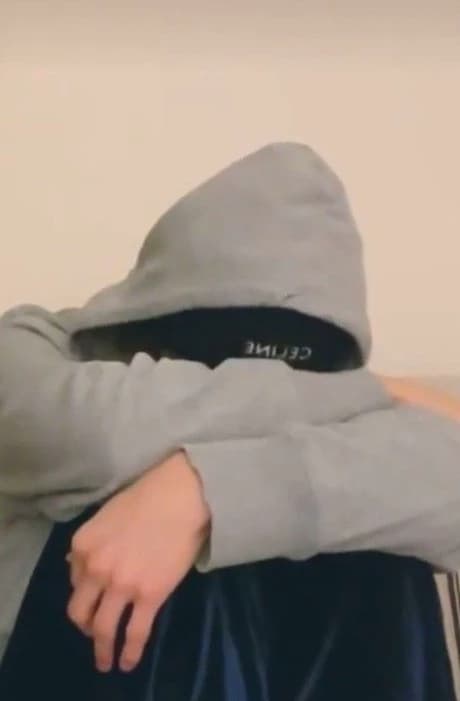 Hwang Hyunjin thumbnail
