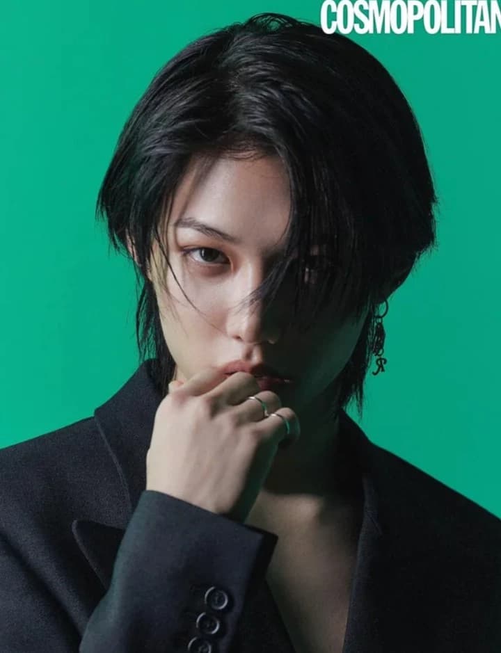 Lee Felix Yongbok thumbnail
