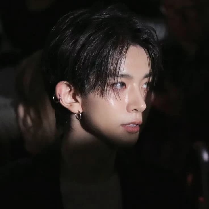 Lee Heeseung  thumbnail