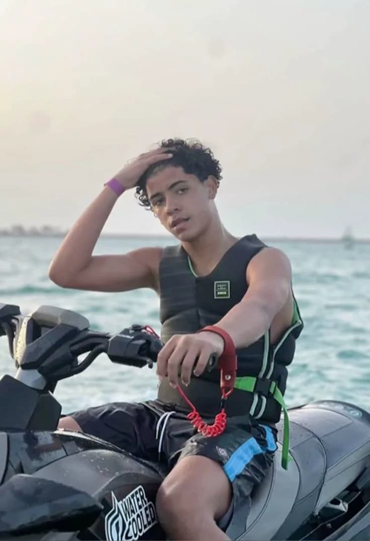 Cris Jr thumbnail