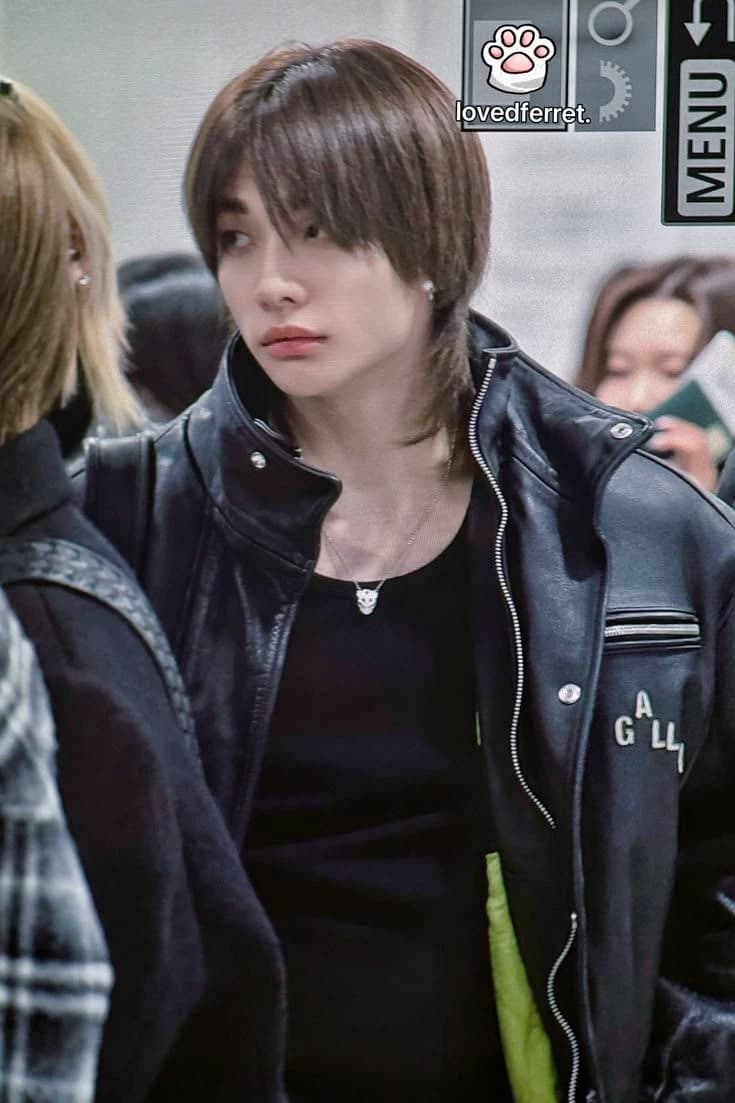 Hyunjin thumbnail