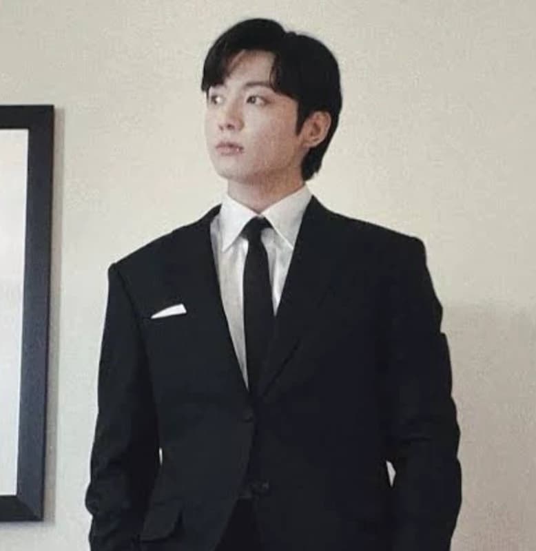 Workaholic husband  thumbnail