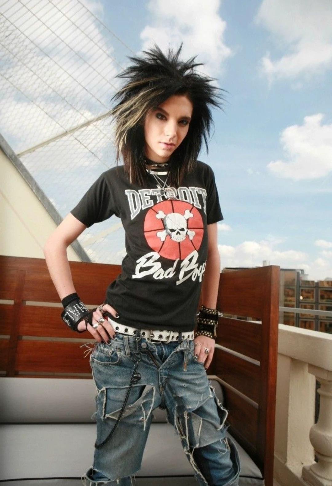 Bill Kaulitz/2000! thumbnail