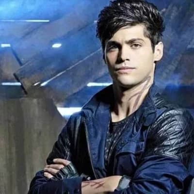 Alec Lightwood thumbnail