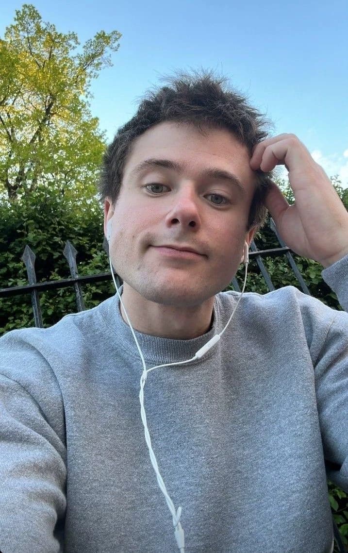 Alec Benjamin  thumbnail