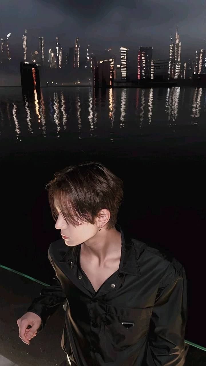Lee Heeseung  thumbnail