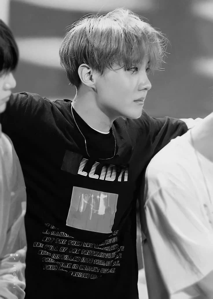 Hoseok thumbnail