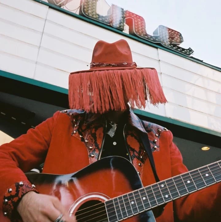 Red leather/ Red thumbnail