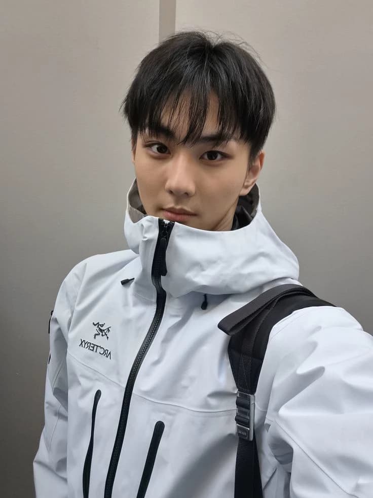 Yang Jungwon thumbnail