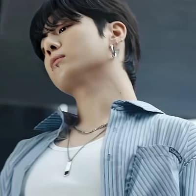 Jungkook || model thumbnail