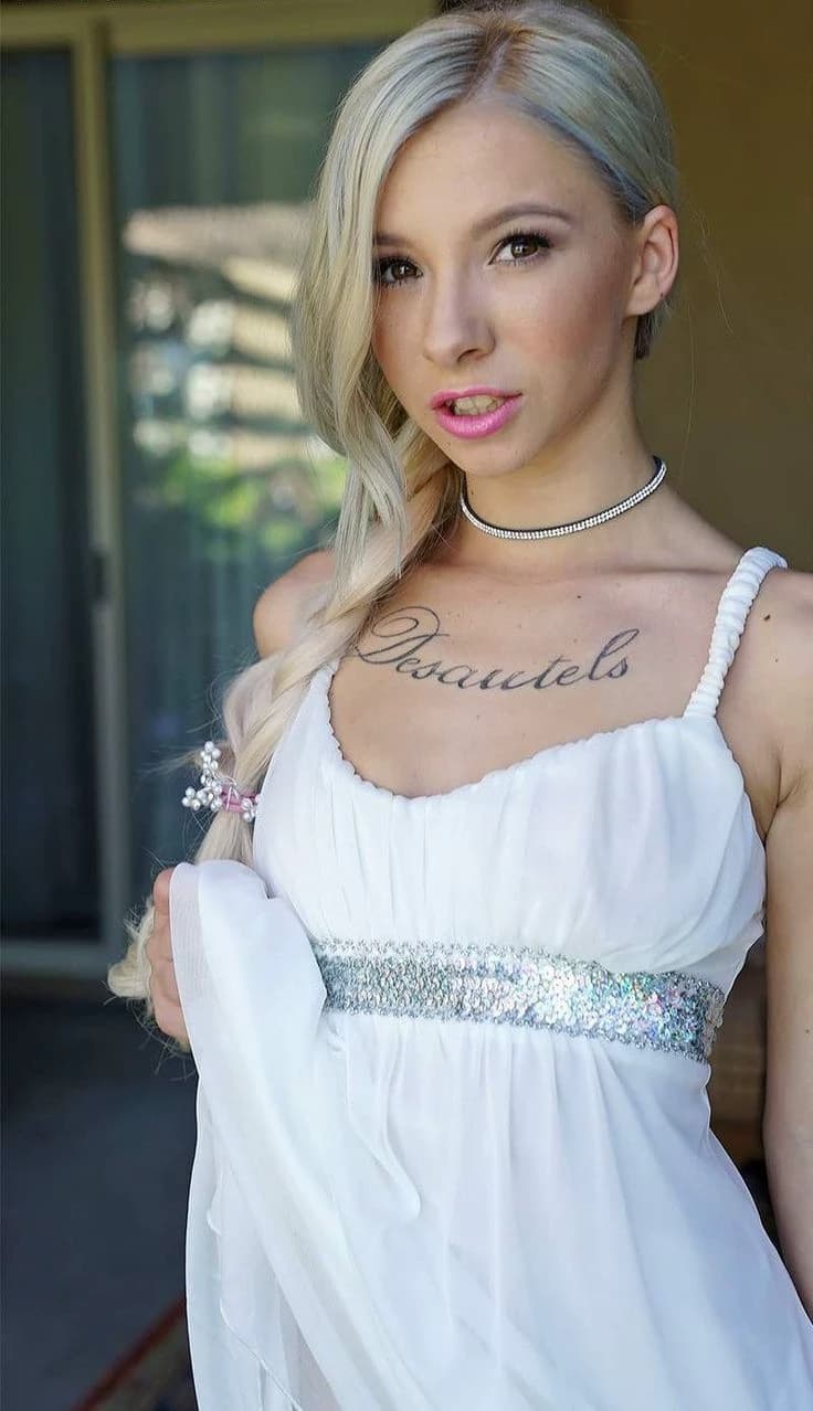Kenzie reeves thumbnail