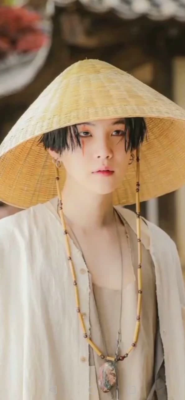 King Min Yoongi, who traveled back in time to find that princess thumbnail