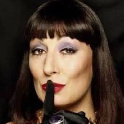 Anjelica Huston thumbnail