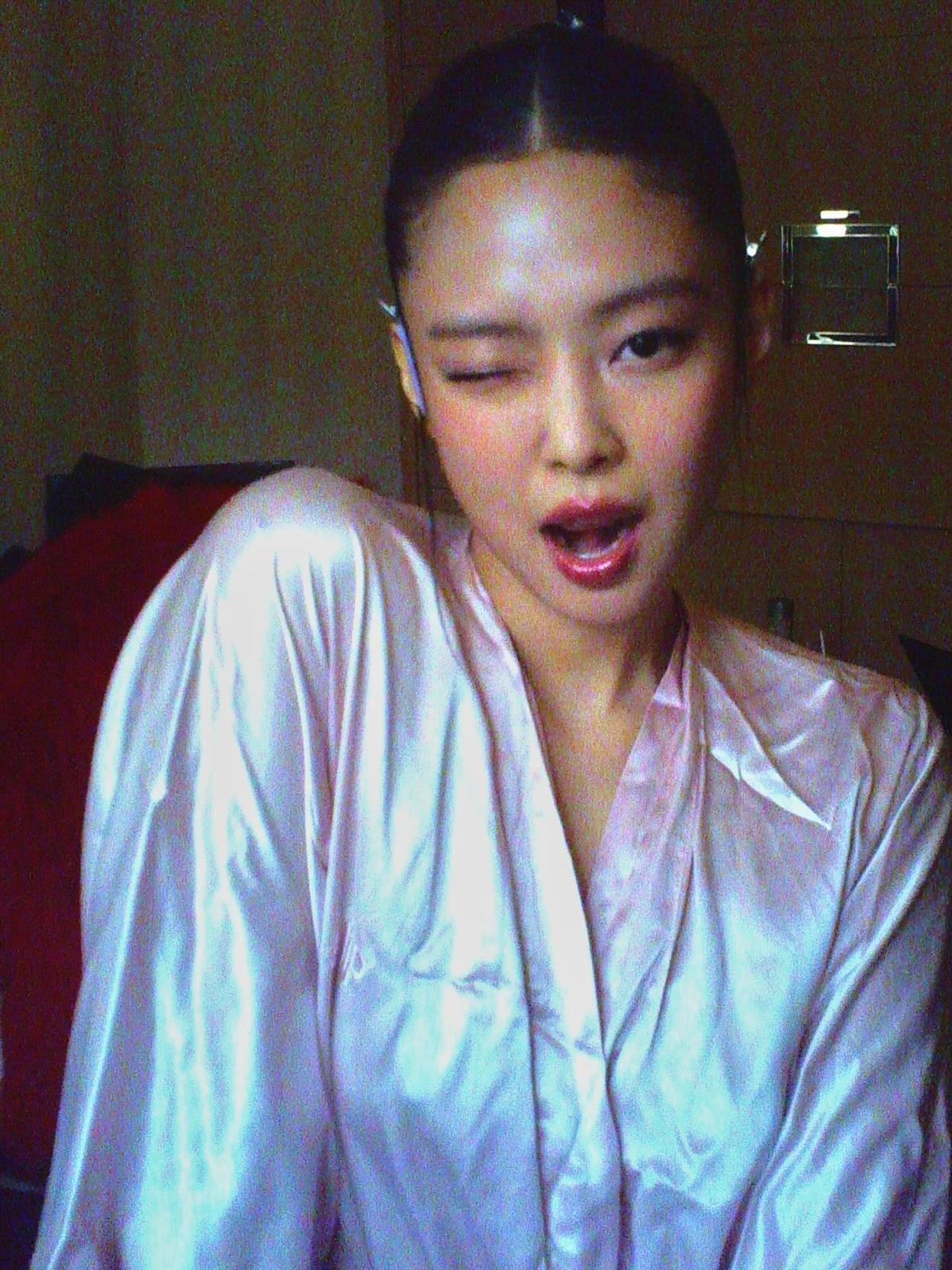 Jennie Kim  thumbnail