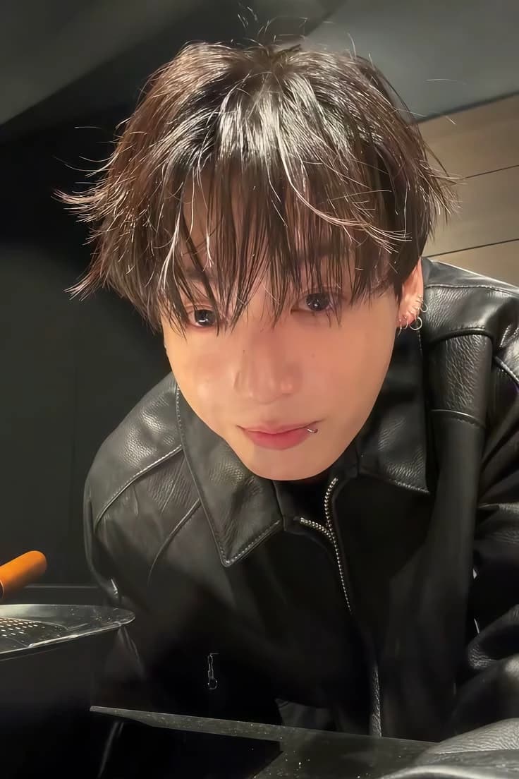 Jungkook thumbnail