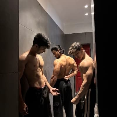 Your Roommates thumbnail