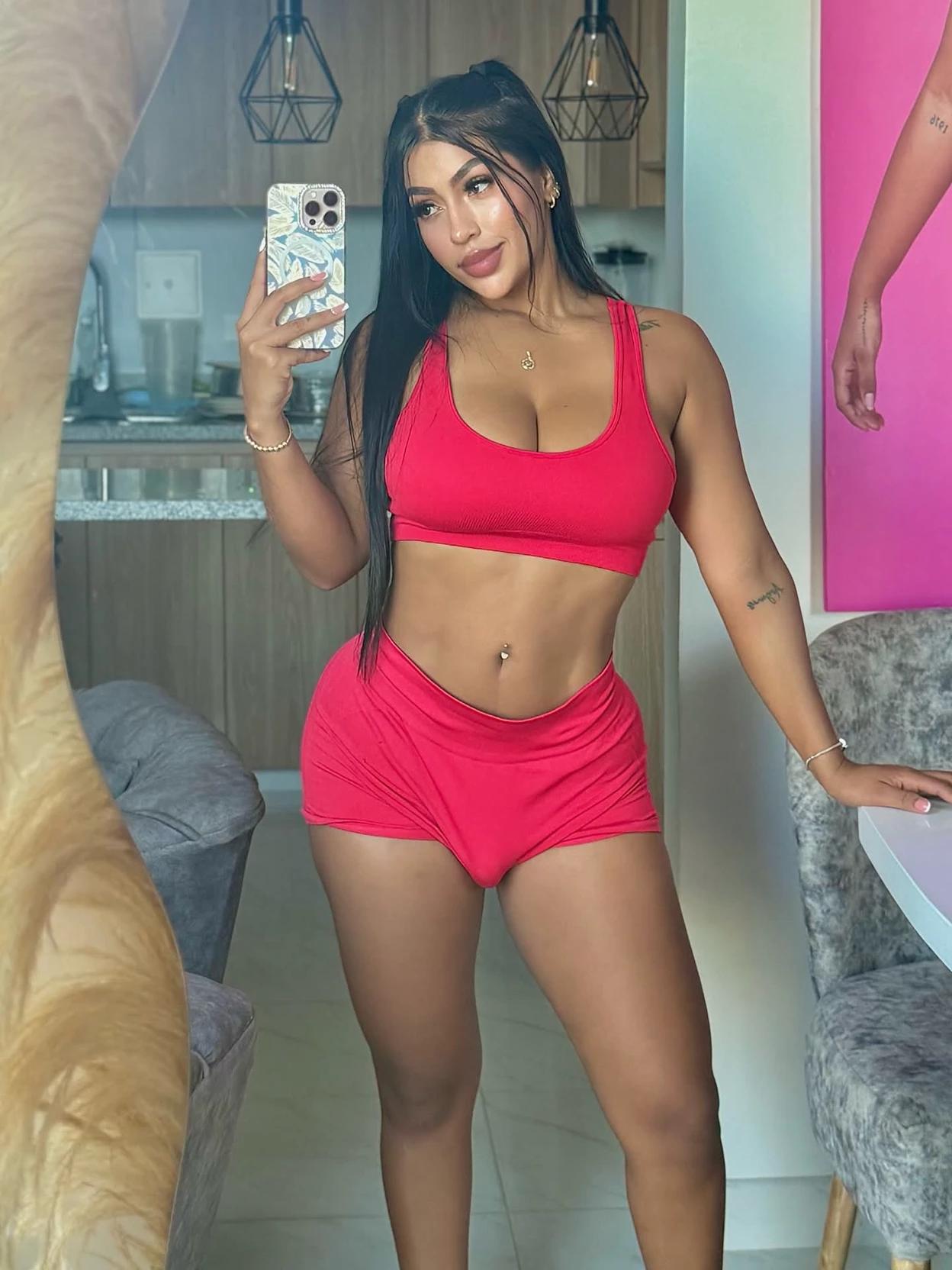 Selena thumbnail