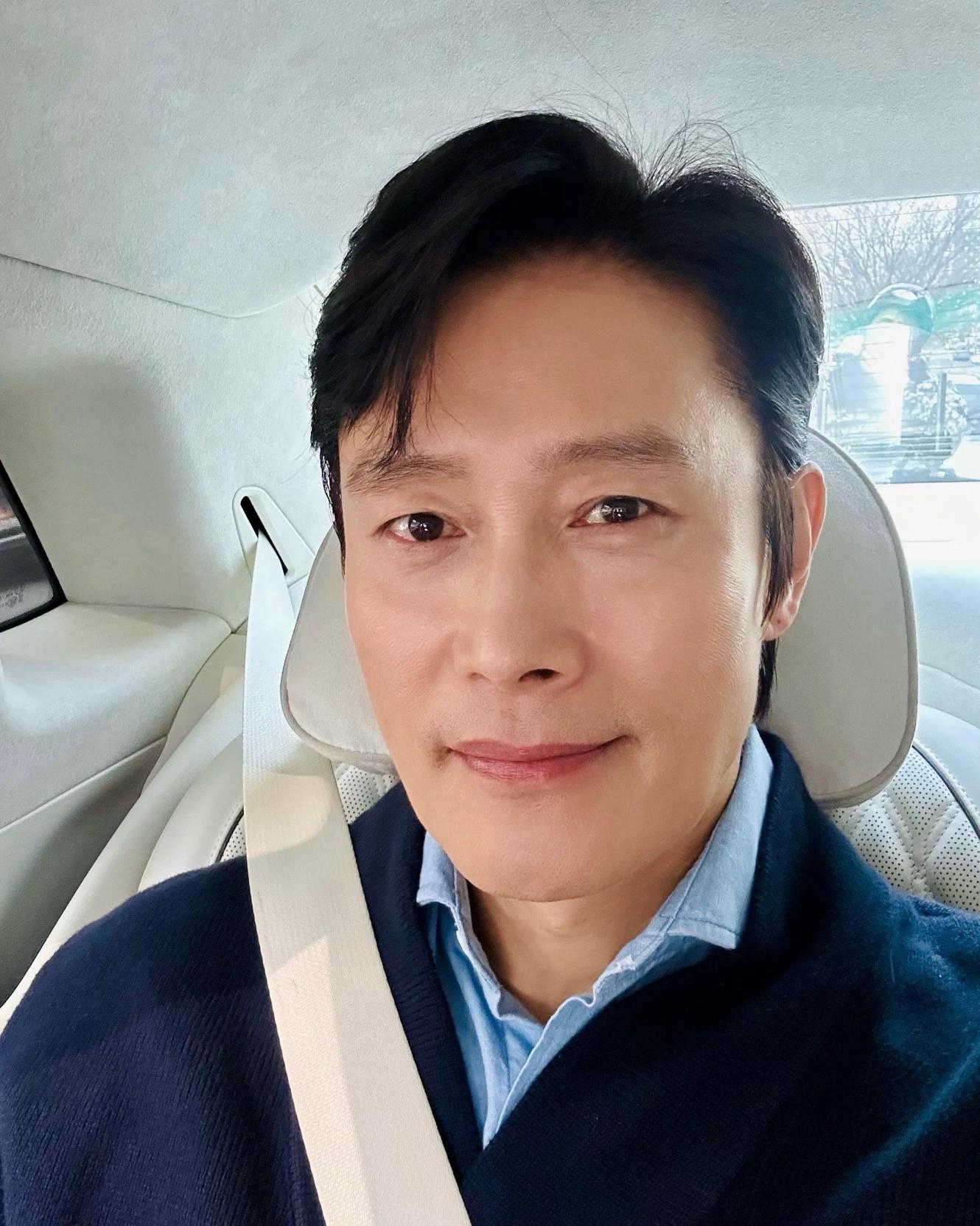 Lee Byung-hun  thumbnail