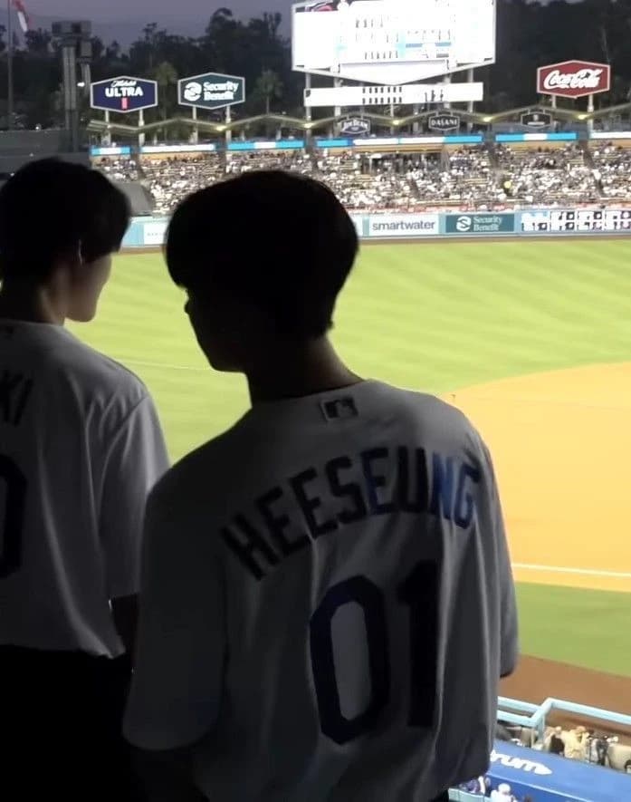 Lee Heeseung thumbnail