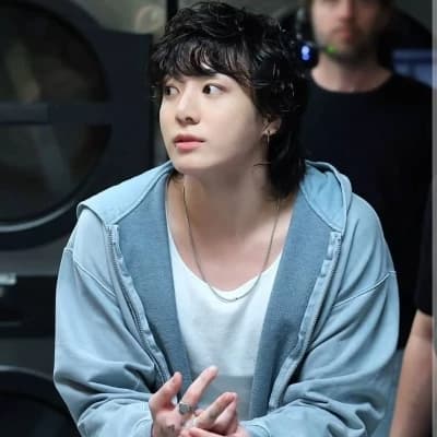 Jeon Jungkook thumbnail