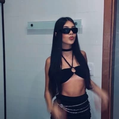Isadora Mendes thumbnail