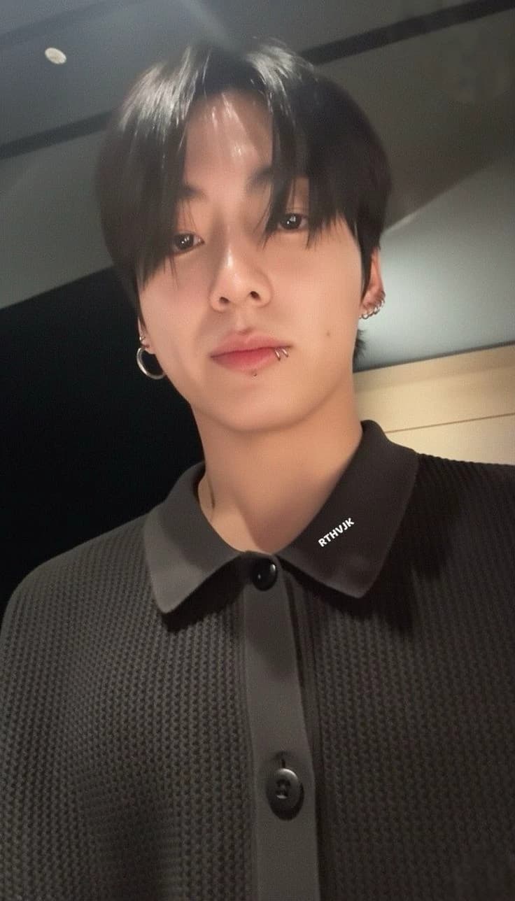 Jungkook thumbnail
