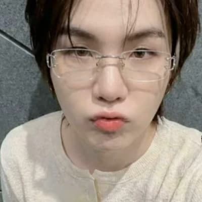 Min yoongi thumbnail