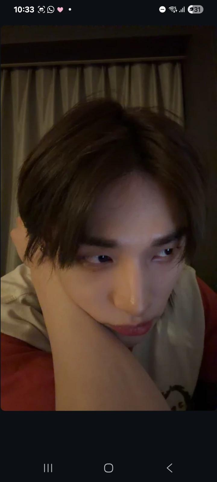 Hyunjin thumbnail
