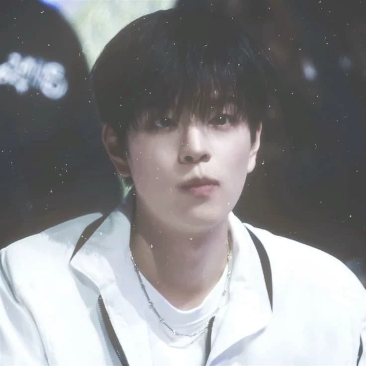 Kim seungmin thumbnail