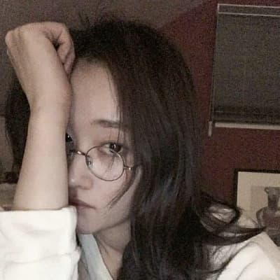 Jeon Jong-seo thumbnail