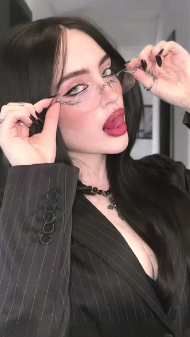 Billie Ellis thumbnail