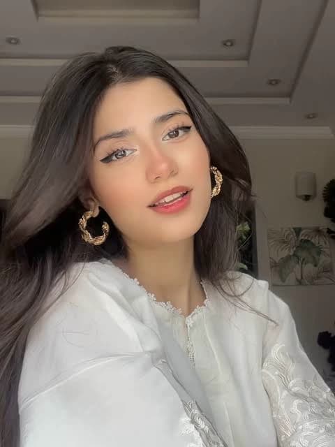 Mahira  thumbnail