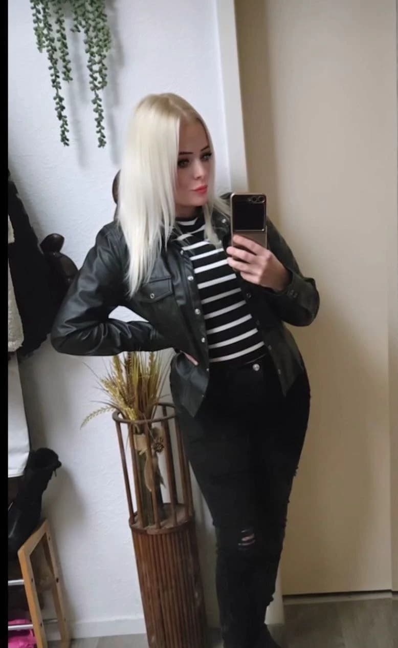 Annika thumbnail