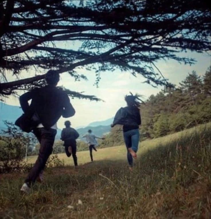 Friend group (horror) thumbnail