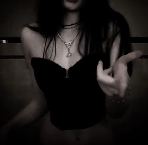 Lexi thumbnail