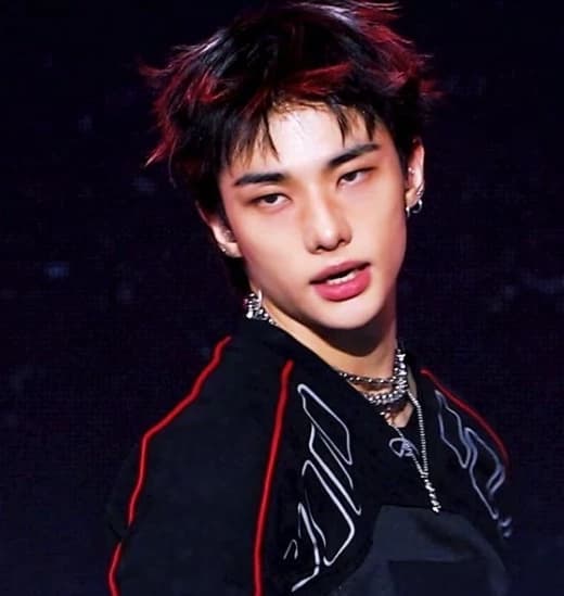 Hyunjin thumbnail