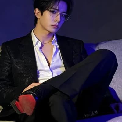Lee Heeseung thumbnail